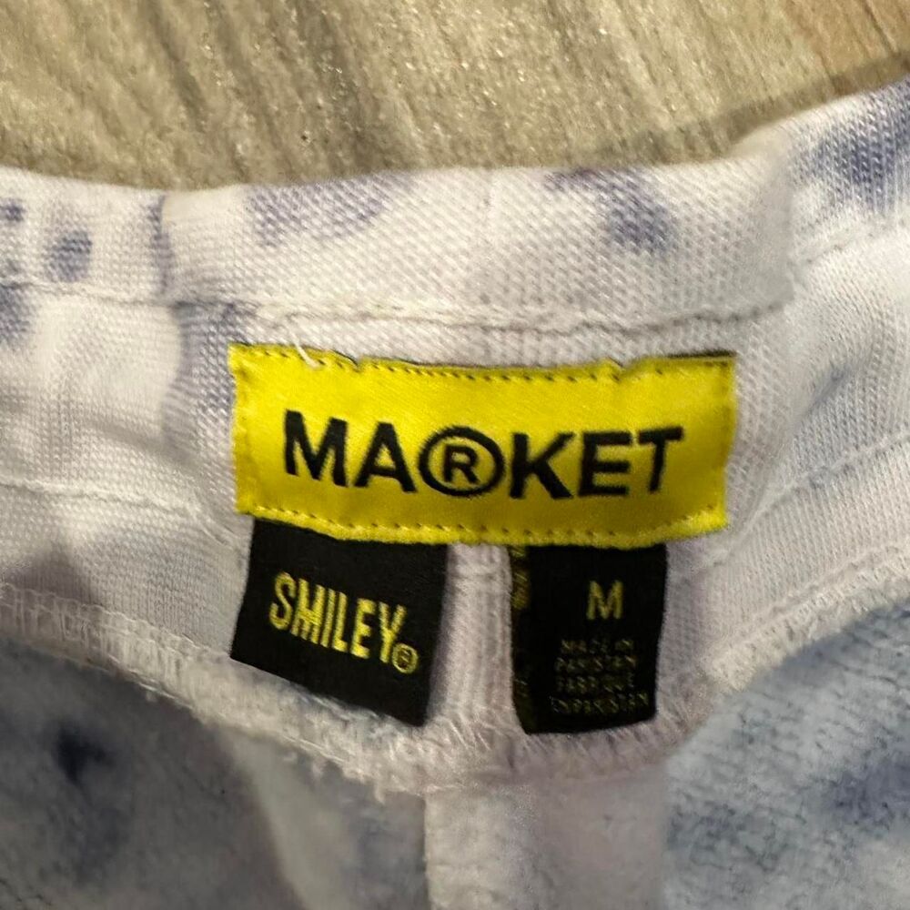 chinatown market blue tie dye smiley face sweatshorts - Picture 3 of 4
